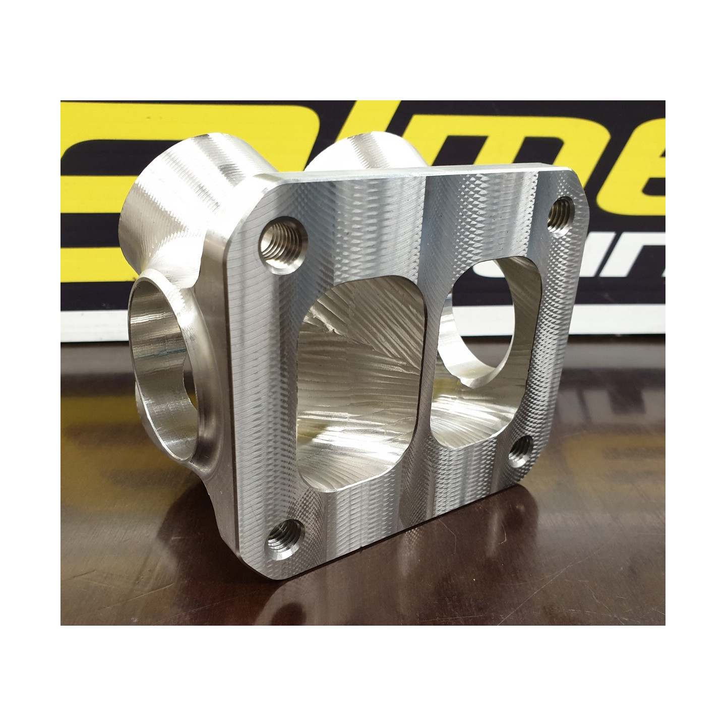 4 to T4 Twin Stainless 1.5 compact
